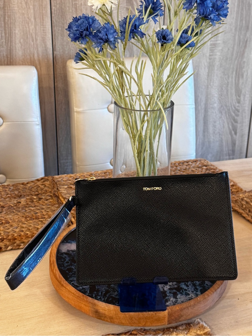 NIP Tom Ford Beauty FY26 XL Leather Like Wristlet Pouch Clutch Bag Mahogany/ Blk